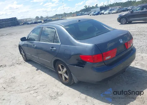 2005 Honda Accord 2.4 Ex из США, поврежденный, VIN 1HGCM56815A184931